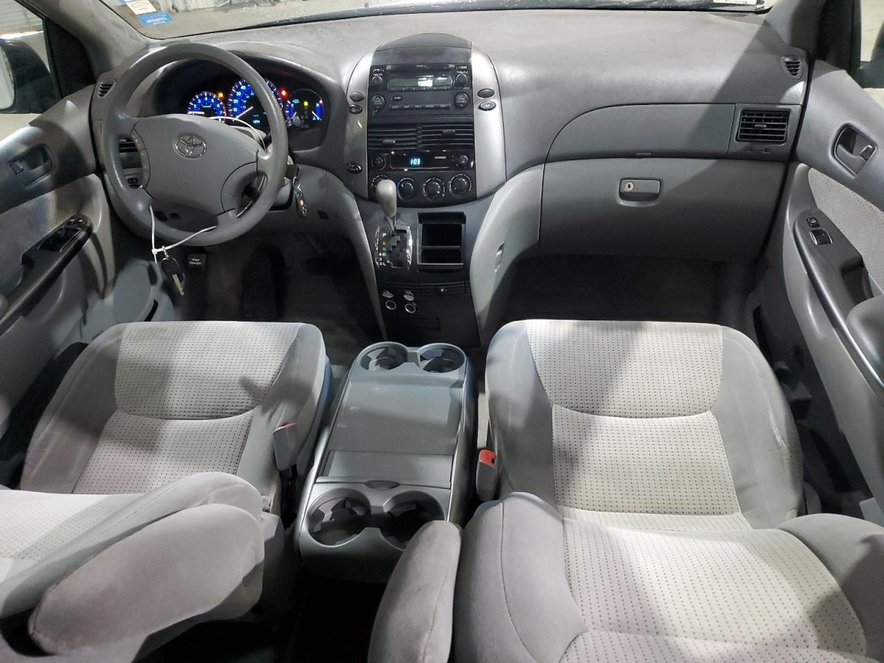 2008 Toyota Sienna Ce VIN: 5TDZK23C18S214524 Lot: 57975355