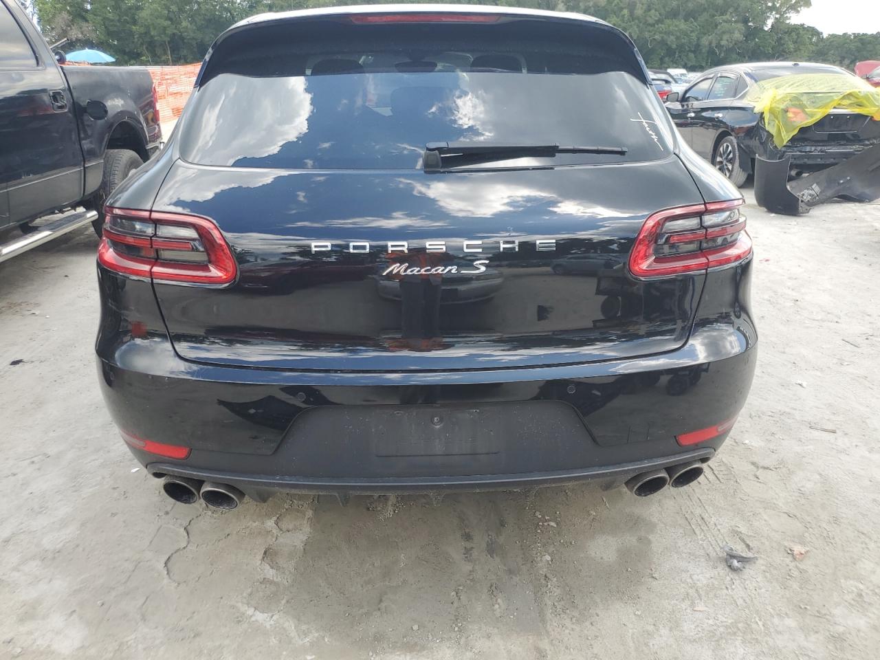 2015 Porsche Macan S VIN: WP1AB2A58FLB41747 Lot: 61950805