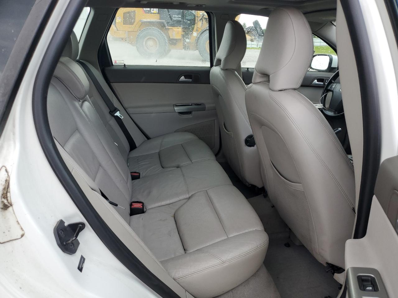 2010 Volvo V50 2.4I VIN: YV1390MW5A2528814 Lot: 60732265