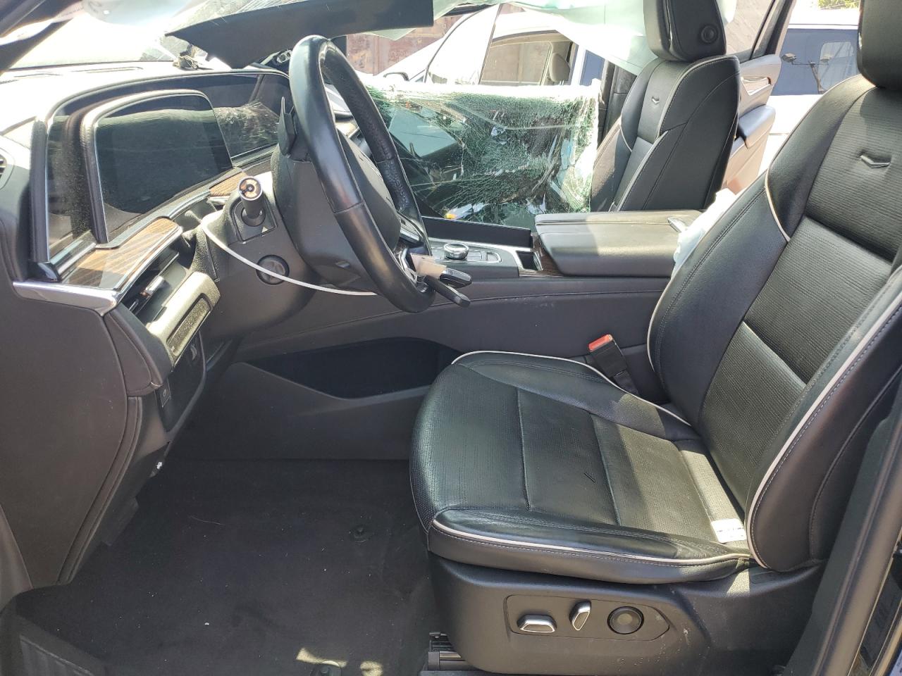 2022 Cadillac Escalade Esv Premium Luxury VIN: 1GYS3KKLXNR132666 Lot: 62668695