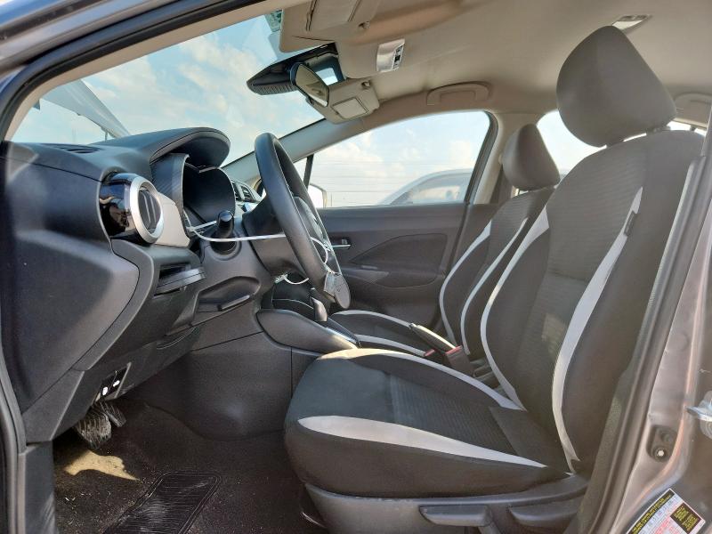  NISSAN VERSA 2021 Сірий