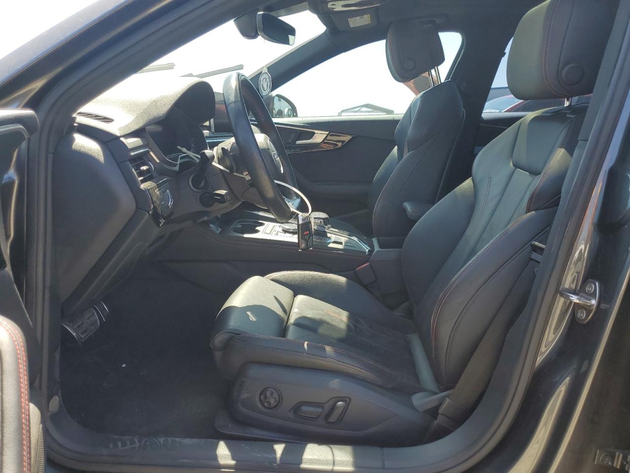 2019 Audi A4 Premium Plus VIN: WAUENAF47KA048158 Lot: 61174795