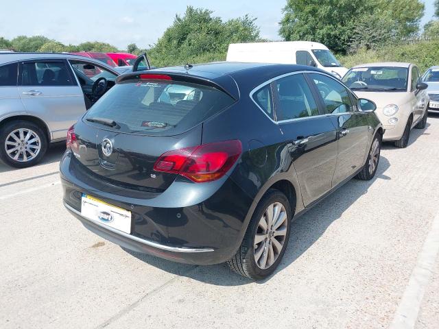 2013 VAUXHALL ASTRA ELIT