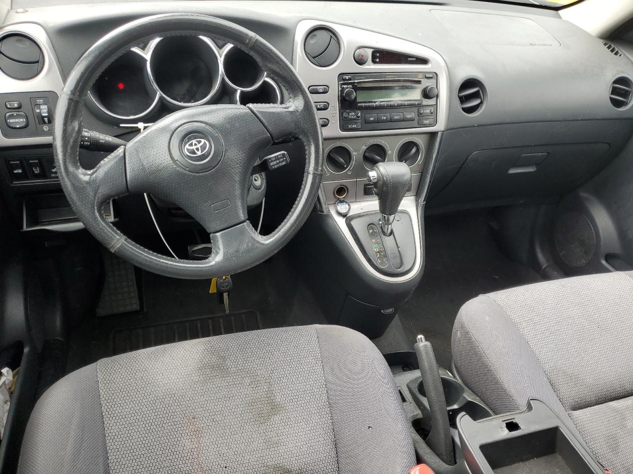 2005 Toyota Corolla Matrix Xr VIN: 2T1KR32E45C325563 Lot: 62763425