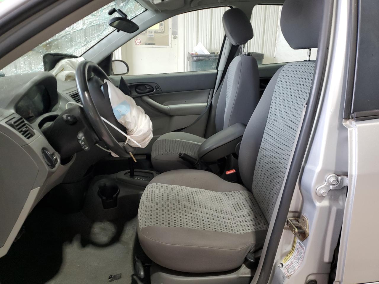 2005 Ford Focus Zx4 VIN: 1FAFP34N25W122432 Lot: 60869335