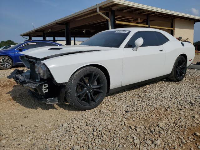 Купе DODGE CHALLENGER 2016 Белы