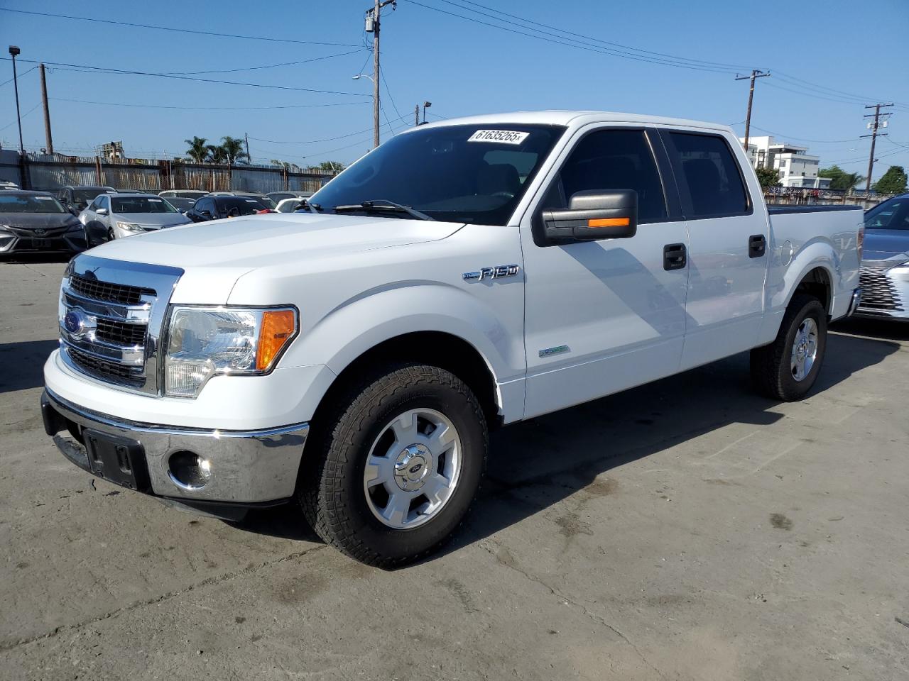 2014 Ford F150 Supercrew zu verkaufen in Los Angeles, CA - Front End