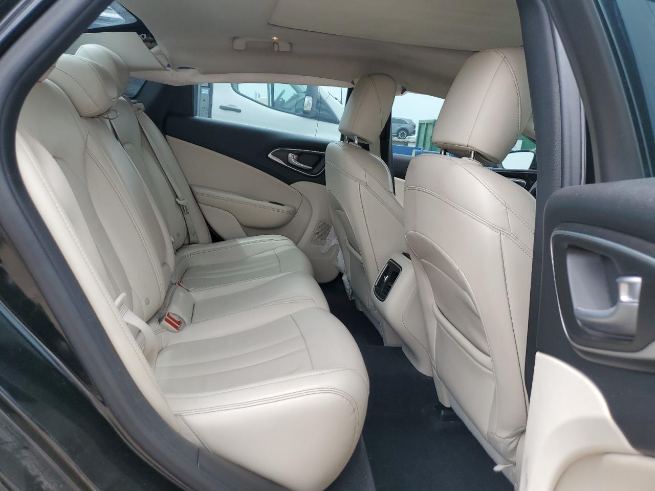 2016 Chrysler 200 C VIN: 1C3CCCEG0GN151613 Lot: 59038855