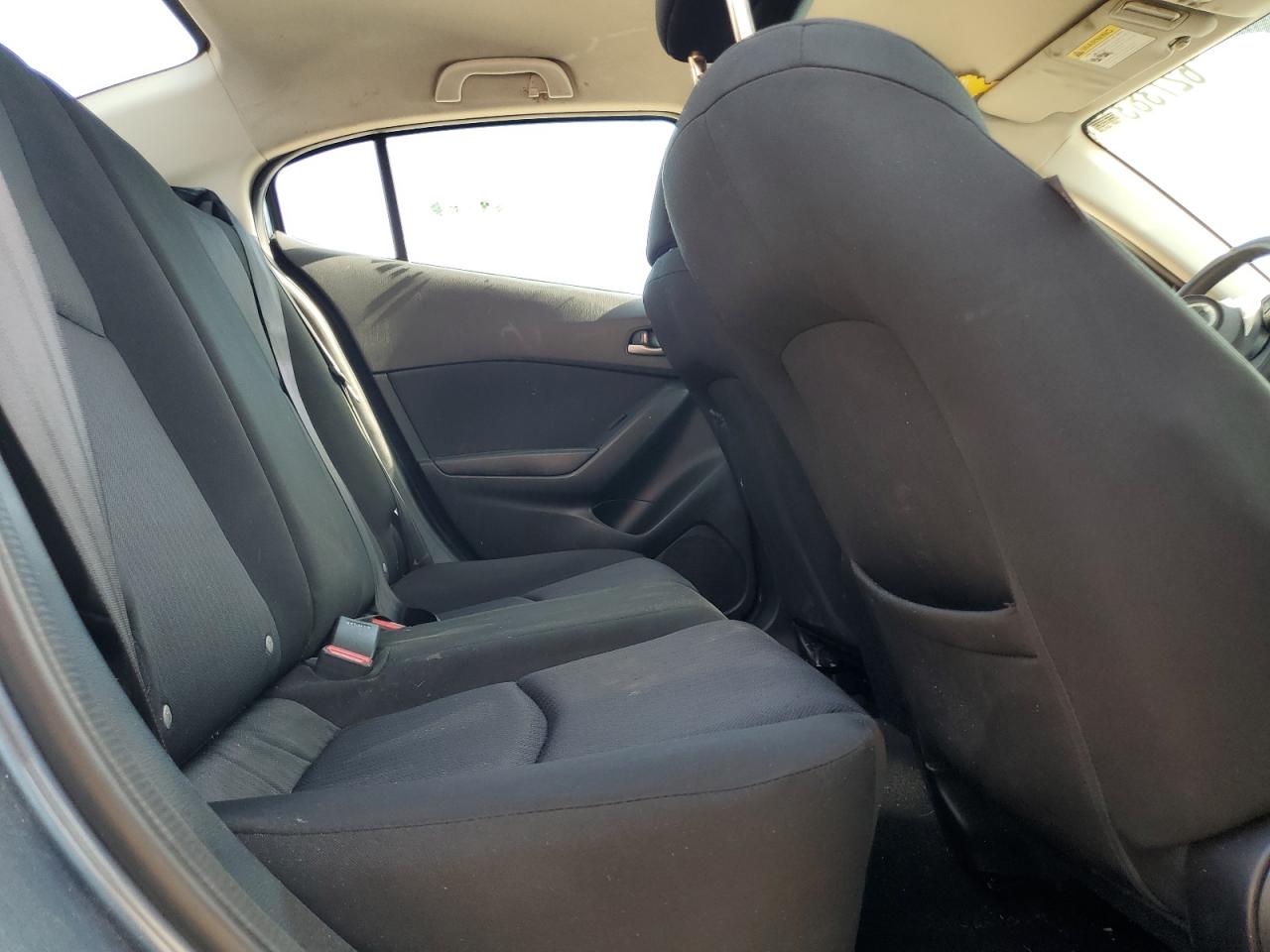2014 Mazda 3 Sport VIN: JM1BM1U7XE1138592 Lot: 62738315
