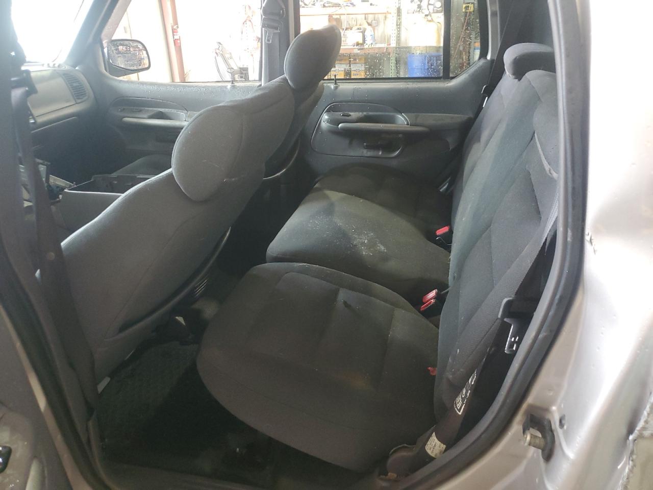 2002 Ford Explorer Sport Trac VIN: 1FMZU77EX2UD27275 Lot: 61047785