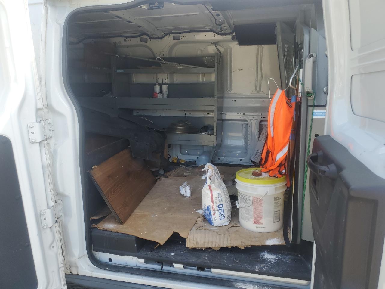 2015 Ford Transit T-250 VIN: 1FTYR2ZM2FKA99878 Lot: 59985865