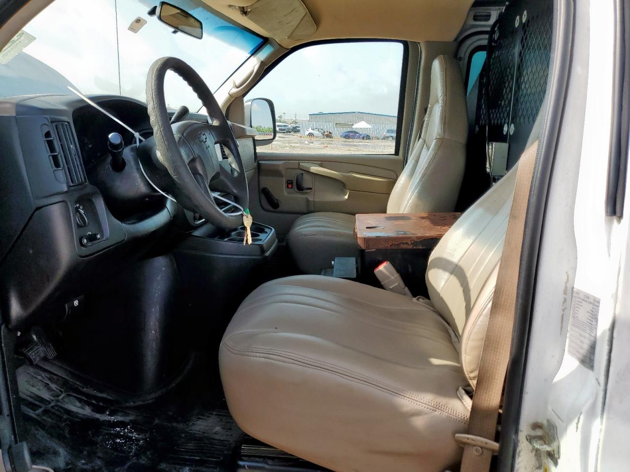 2006 Chevrolet Express G2500 VIN: 1GCGG25V361181379 Lot: 62930745