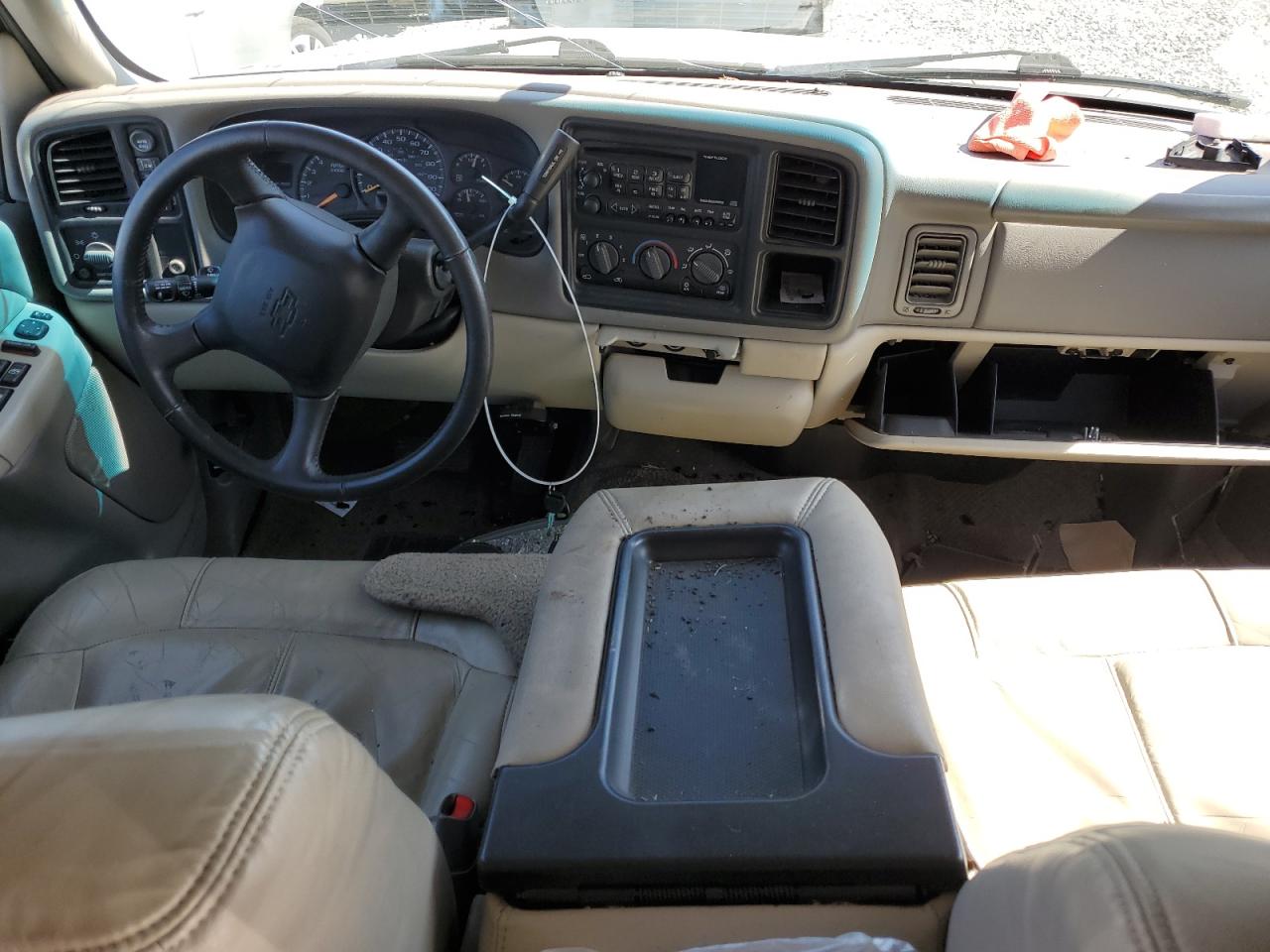 2000 Chevrolet Tahoe K1500 VIN: 1GNEK13T6YJ190220 Lot: 61619275