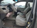 2013 Toyota Sienna Le de vânzare în Wayland, MI - Front End