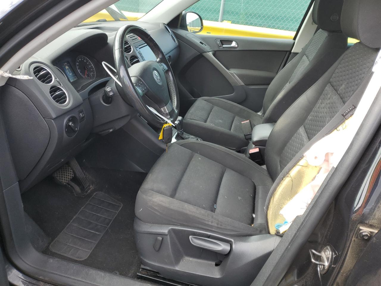 2010 Volkswagen Tiguan Se VIN: WVGBV7AX9AW502062 Lot: 62362695