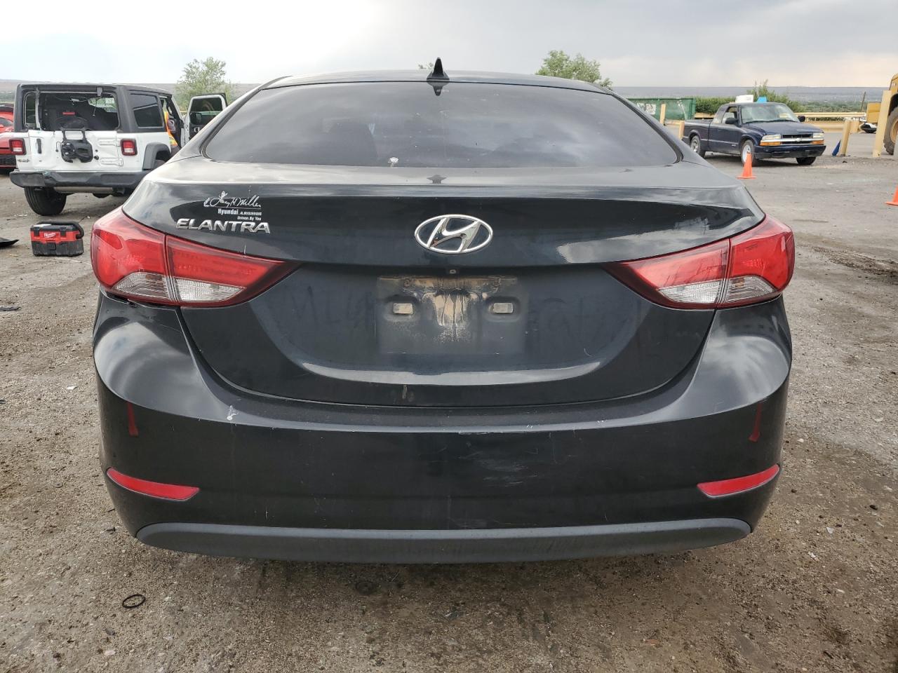 2015 Hyundai Elantra Se VIN: KMHDH4AE2FU265592 Lot: 62754665