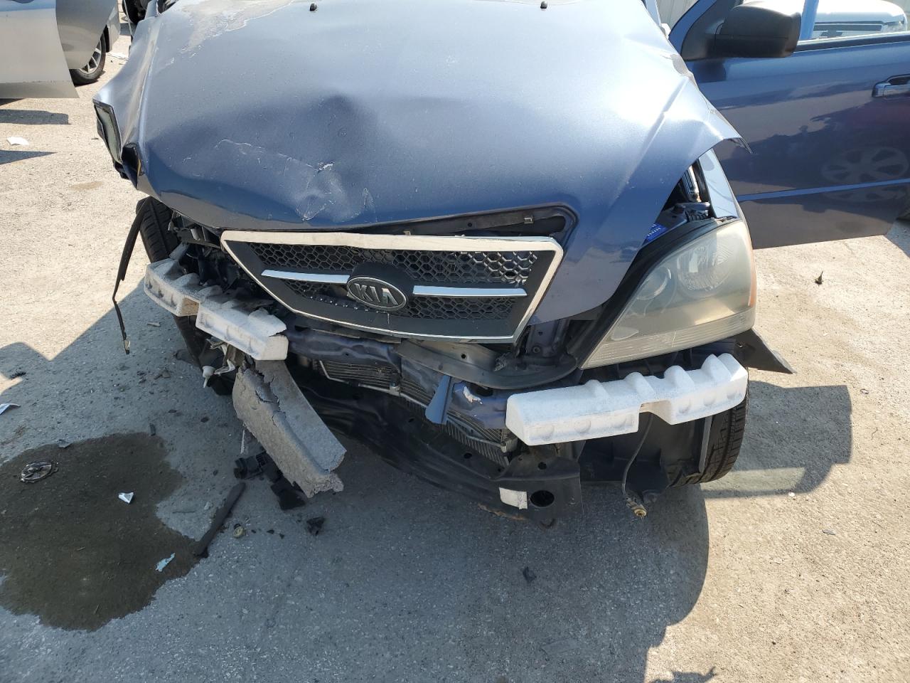 2005 Kia Sorento Ex VIN: KNDJC733855458910 Lot: 60094855