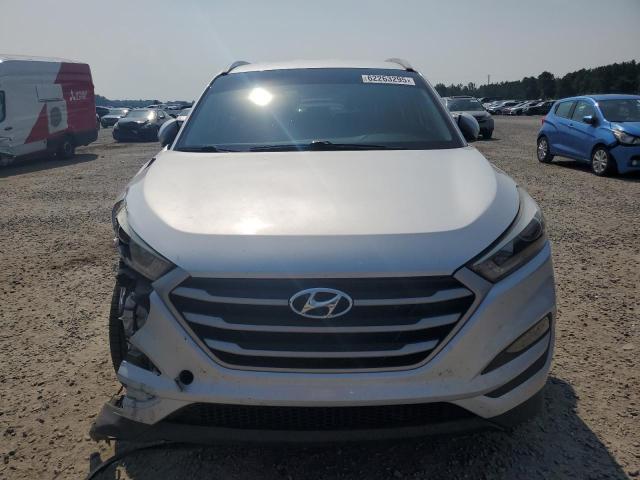  HYUNDAI TUCSON 2018 Серебристый