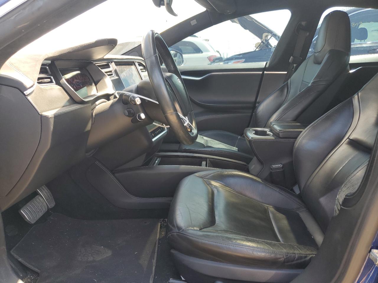 2015 Tesla Model S VIN: 5YJSA1E4XFF118218 Lot: 62468865