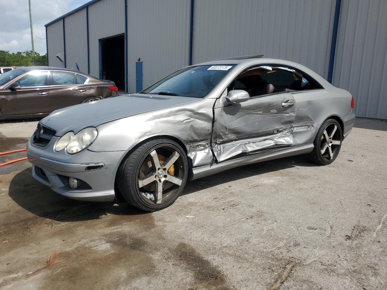2009 Mercedes-Benz Clk 350 for Sale in Apopka, FL - All Over
