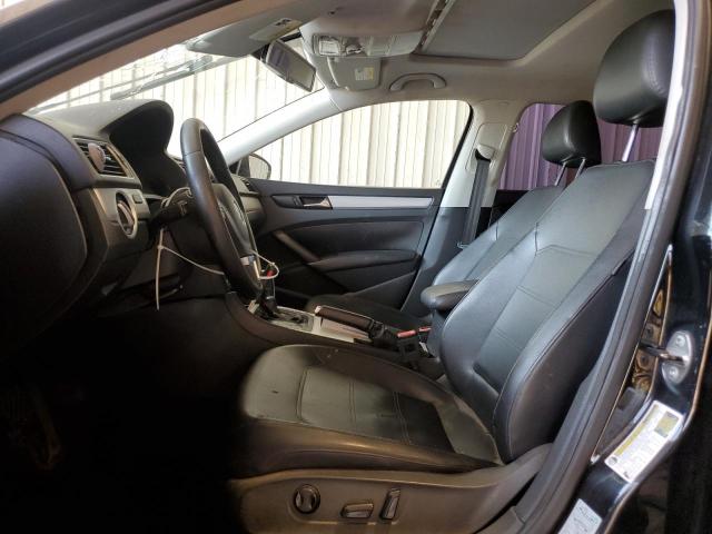  VOLKSWAGEN PASSAT 2012 Black