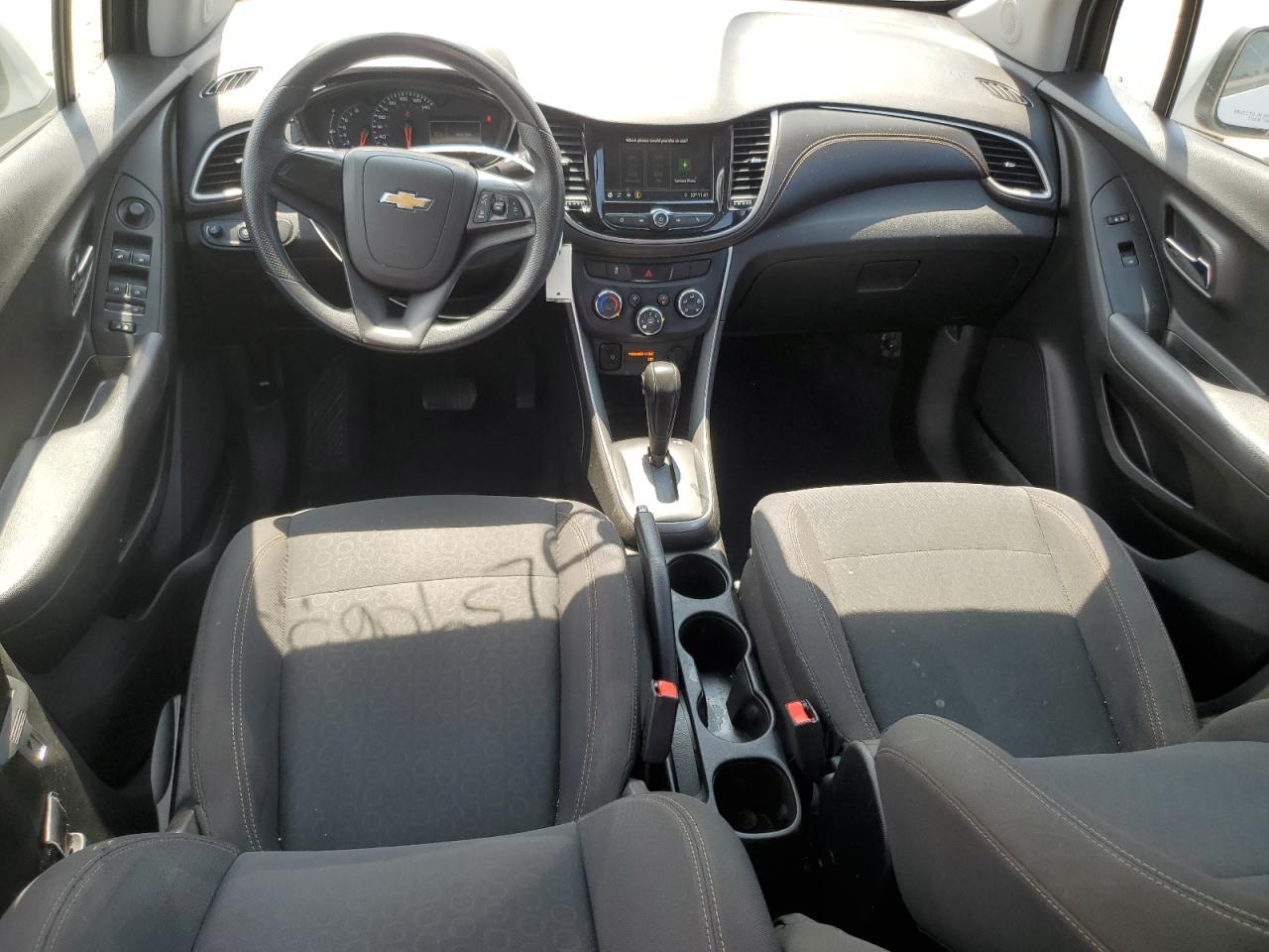 2019 Chevrolet Trax Ls VIN: 3GNCJKSB1KL225996 Lot: 62390655