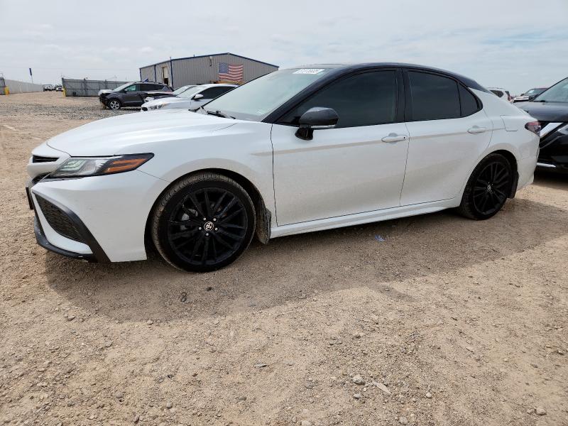 TOYOTA CAMRY XSE 2021