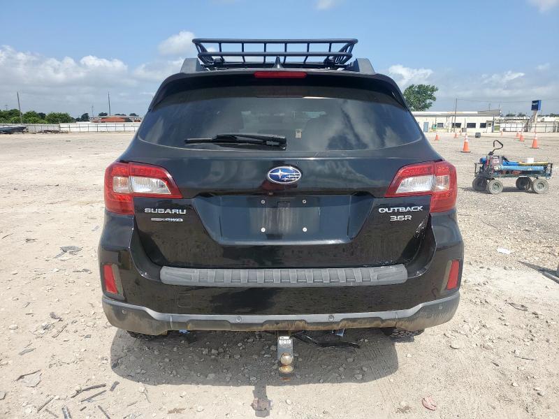  SUBARU OUTBACK 2017 Czarny
