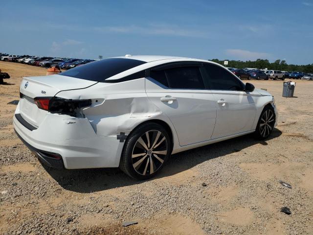  NISSAN ALTIMA 2021 Белы