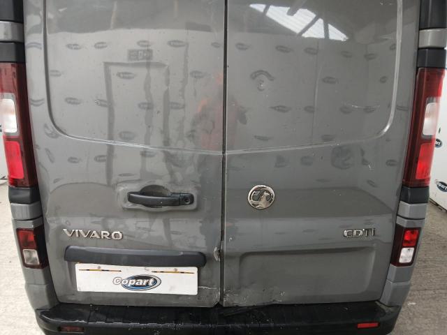 2015 VAUXHALL VIVARO 270