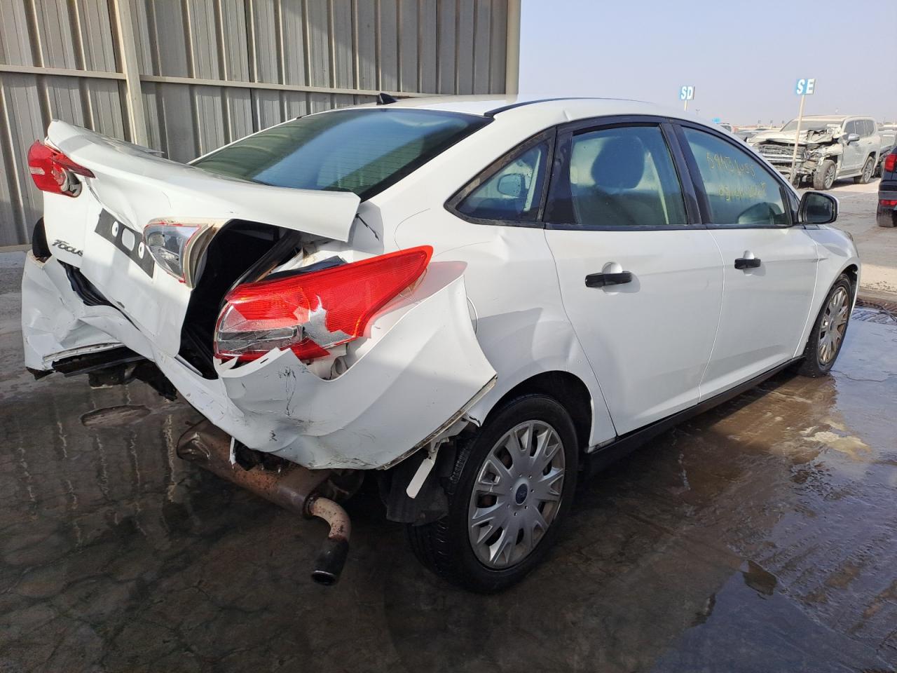 WF0BC2MB8GLD45647 - 2016 Ford Focus - #59431055