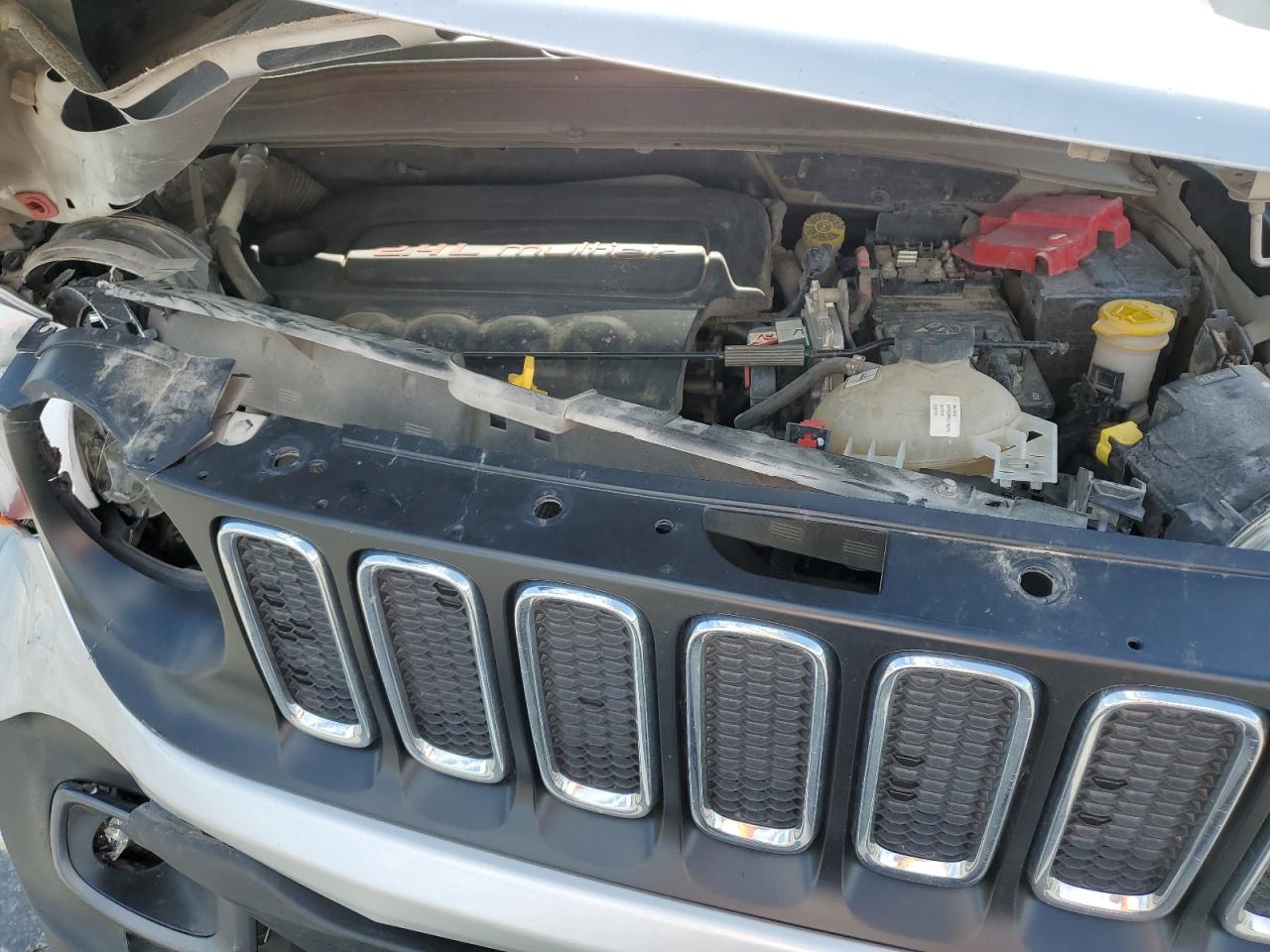 2018 Jeep Renegade Latitude VIN: ZACCJABB8JPH00892 Lot: 62914515