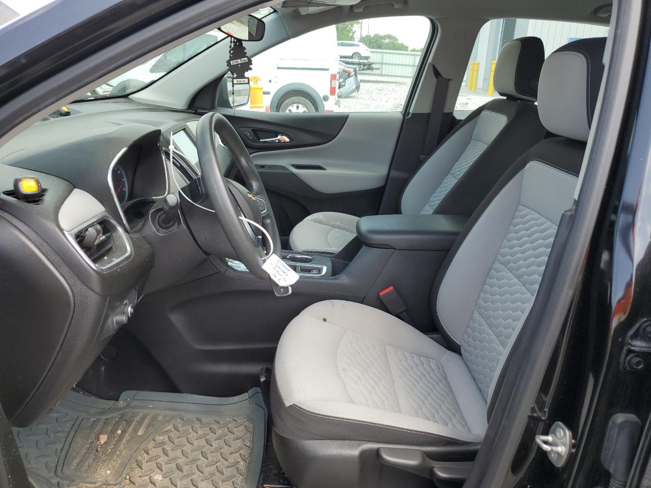 CHEVROLET EQUINOX 2018 VIN 2GNAXHEV0J6276570 фото 7
