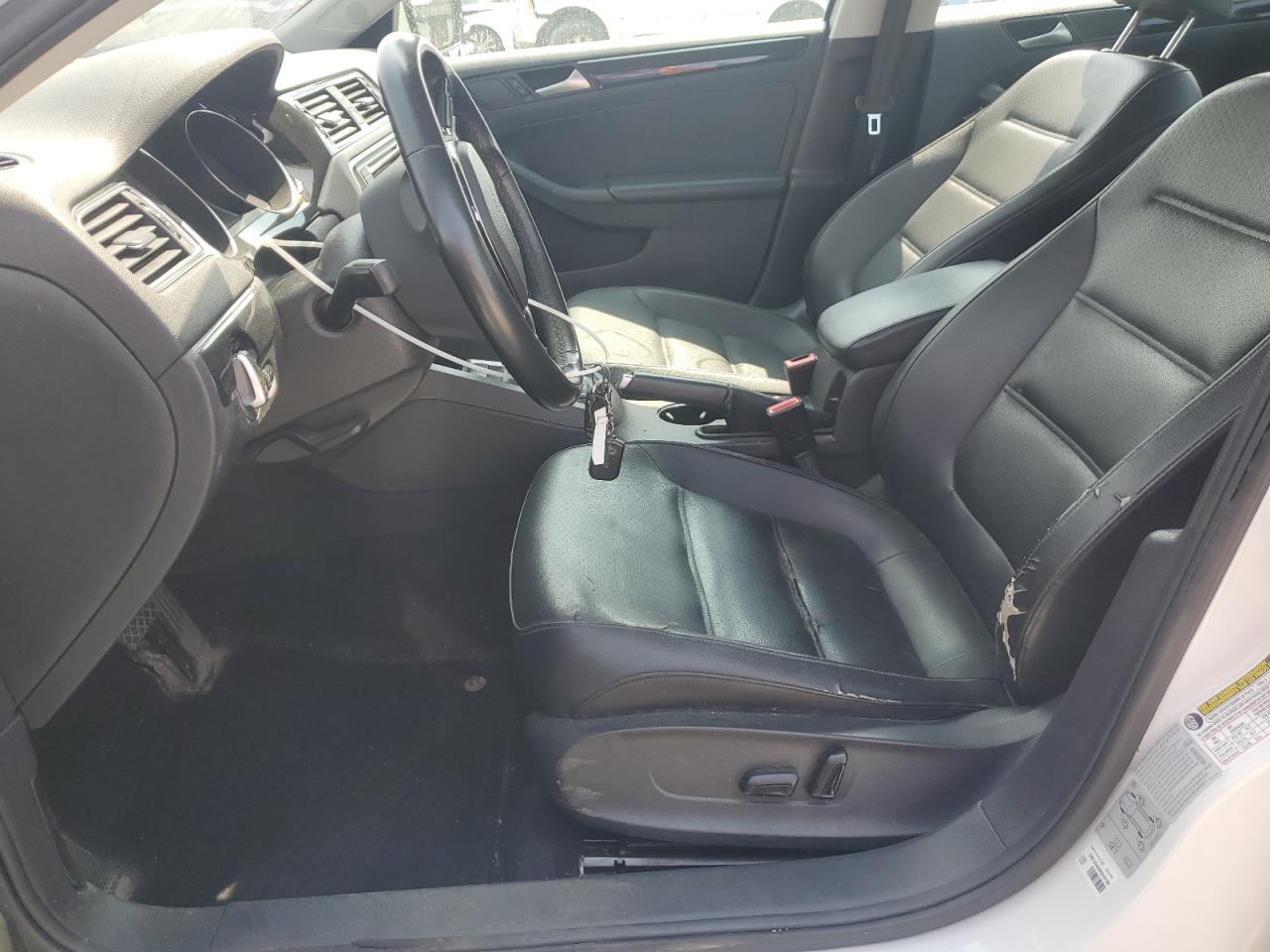 2017 Volkswagen Jetta Sel VIN: 3VWL17AJ5HM303386 Lot: 59608265