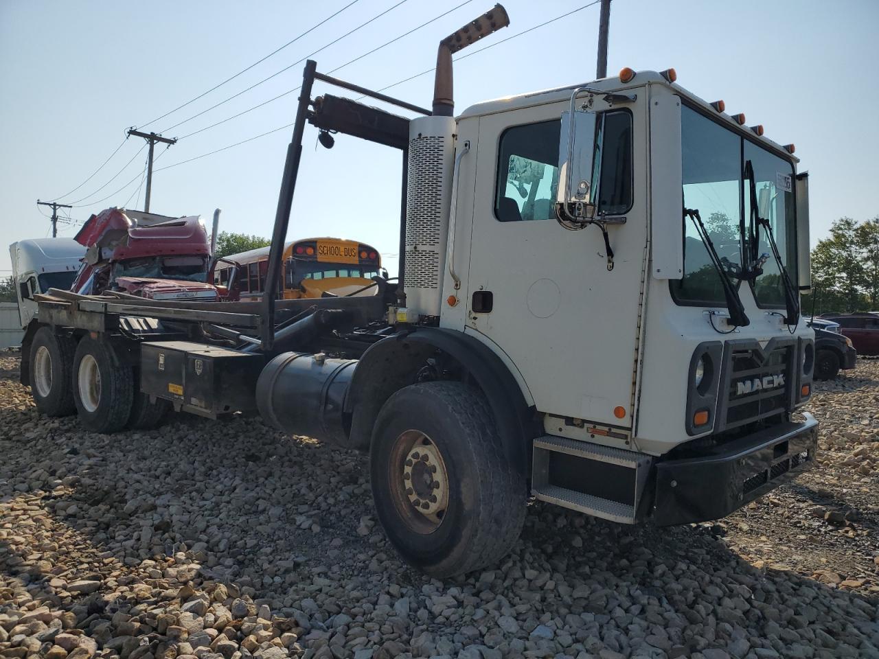 2008 Mack Mru600 Roll-Off Container Truck за продажба в Ebensburg, PA - Rear End
