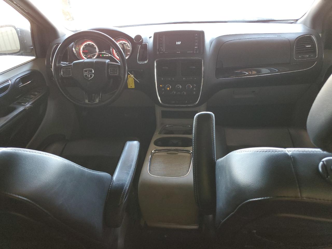 2019 Dodge Grand Caravan Sxt VIN: 2C4RDGCG7KR713130 Lot: 61647715