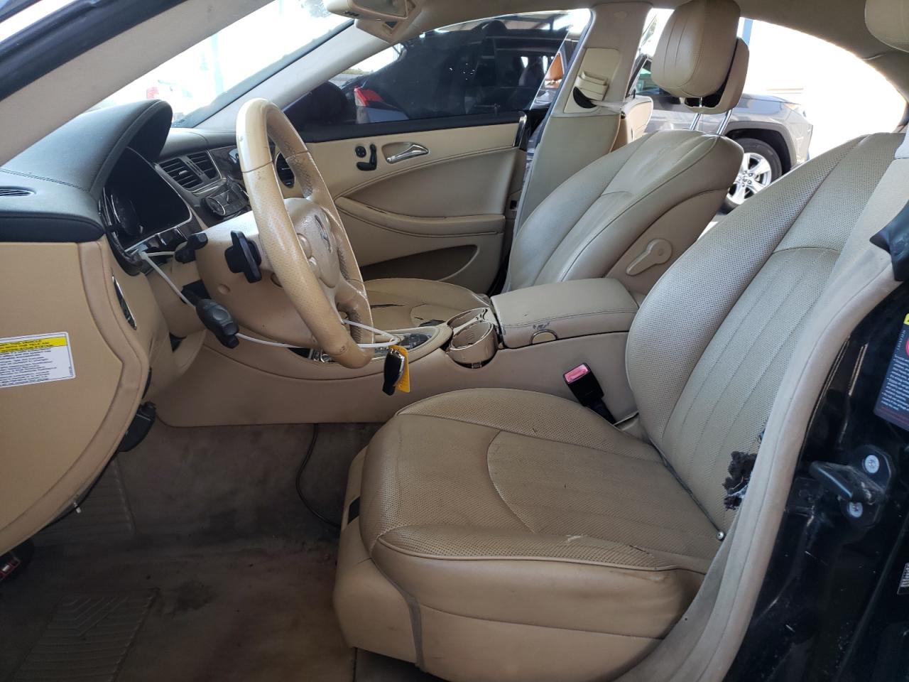 2008 Mercedes-Benz Cls 550 VIN: WDDDJ72X98A117301 Lot: 59621105