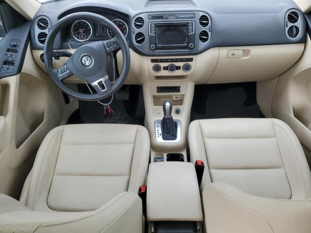  VOLKSWAGEN TIGUAN 2016 Granatowy