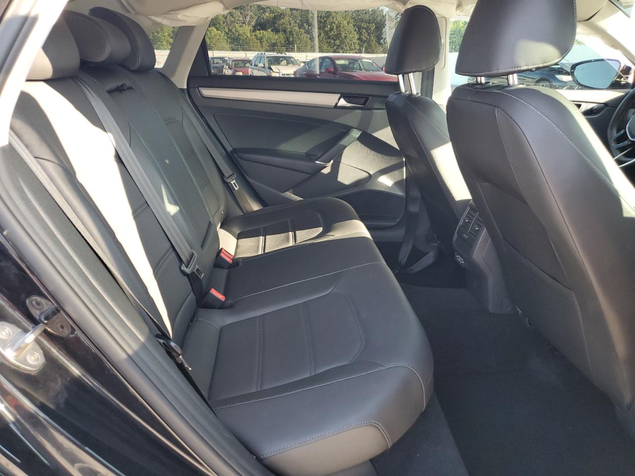 2020 Volkswagen Passat Se VIN: 1VWSA7A37LC018776 Lot: 60843125