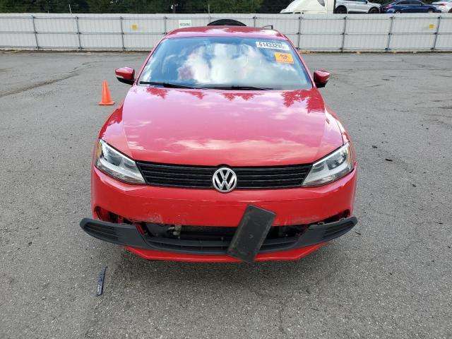 VOLKSWAGEN JETTA 2012 Czerwony