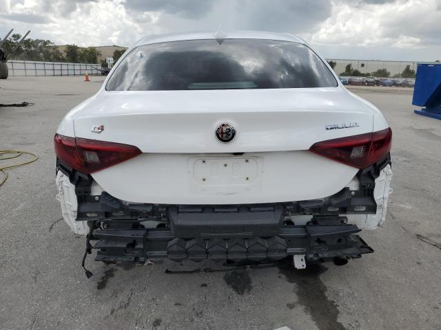  ALFA ROMEO GIULIA 2019 Белы