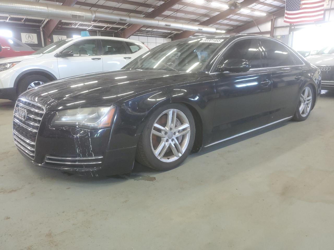 2013 Audi A8 Quattro იყიდება East Granby-ში, CT - Minor Dent/Scratches
