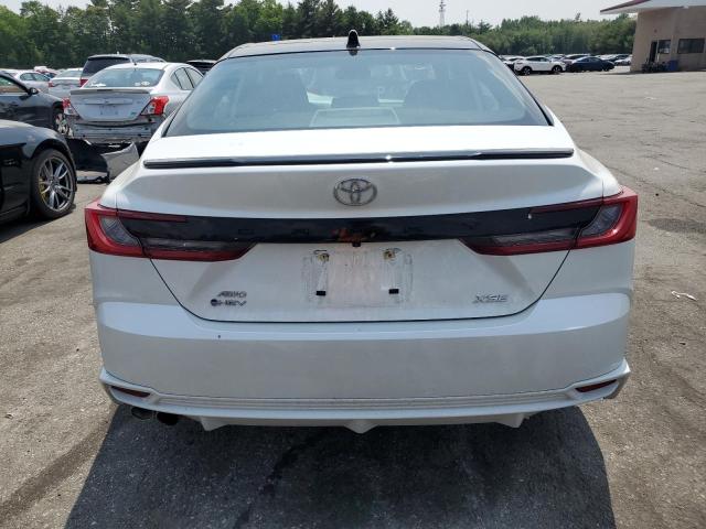  TOYOTA CAMRY 2025 Белы