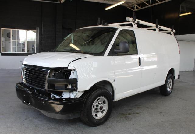  GMC SAVANA 2020 Белы
