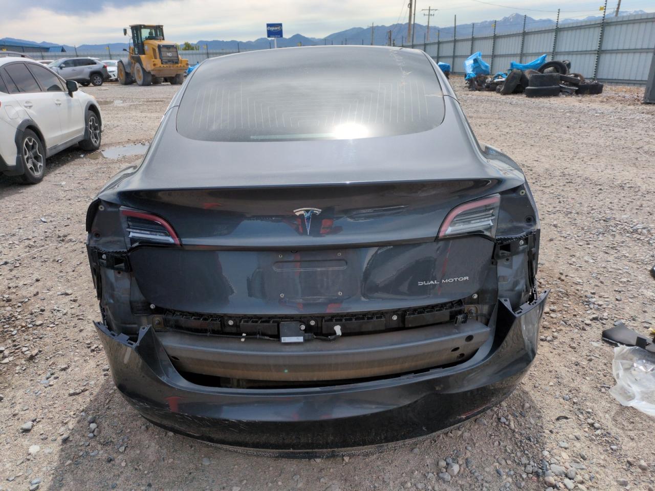 2018 Tesla Model 3 VIN: 5YJ3E1EB3JF086924 Lot: 61209845