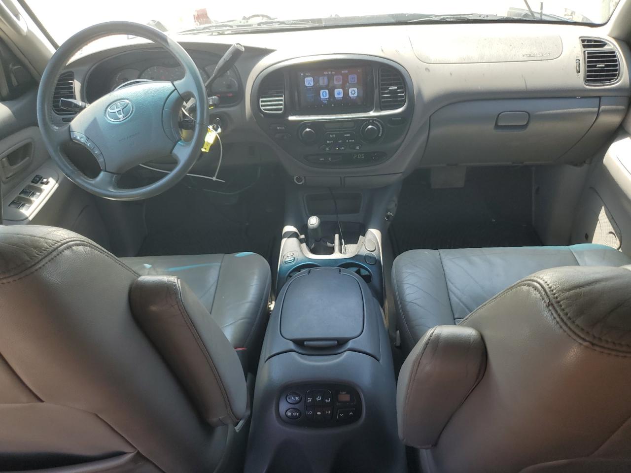 2004 Toyota Sequoia Sr5 VIN: 5TDBT44A74S219101 Lot: 59441195