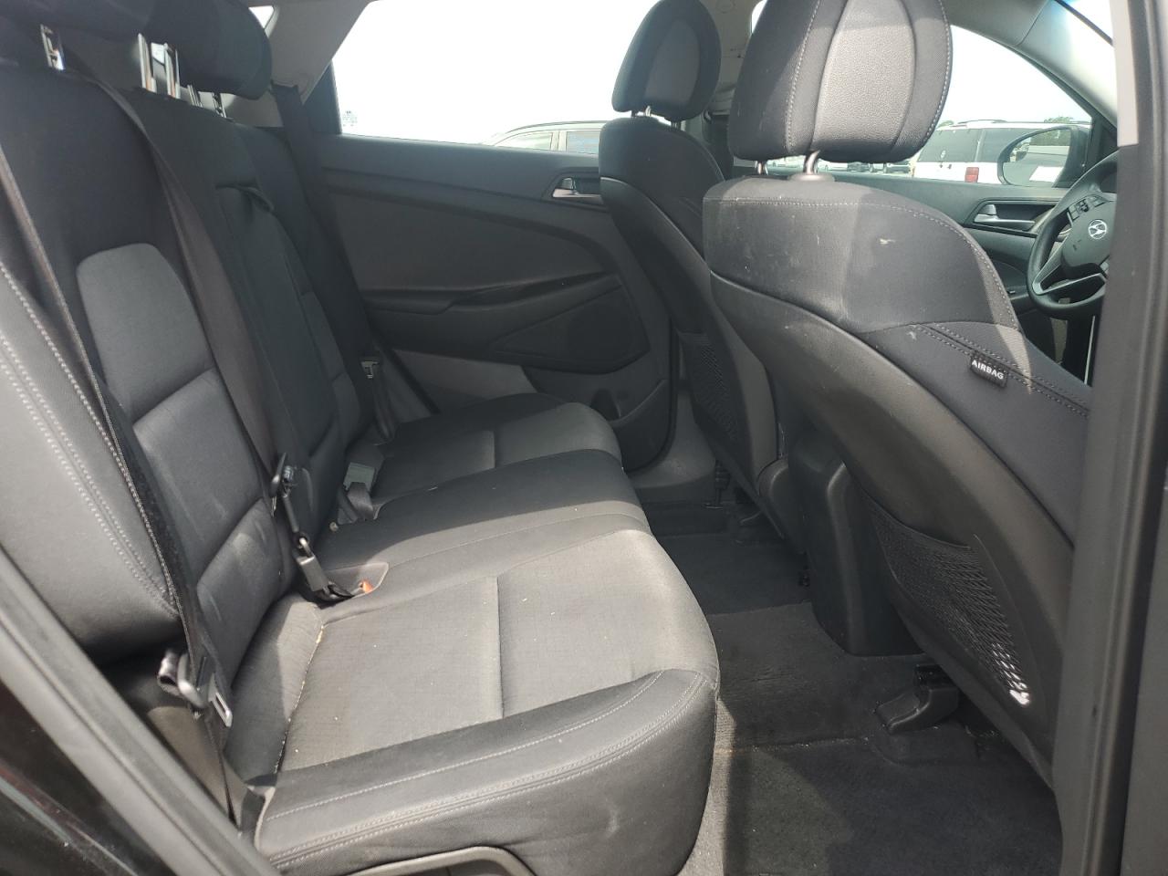 HYUNDAI TUCSON 2016 VIN KM8J33A26GU050803 фото 11