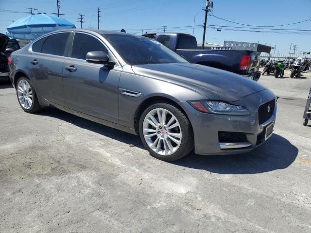Sedans JAGUAR XF 2017 Gray