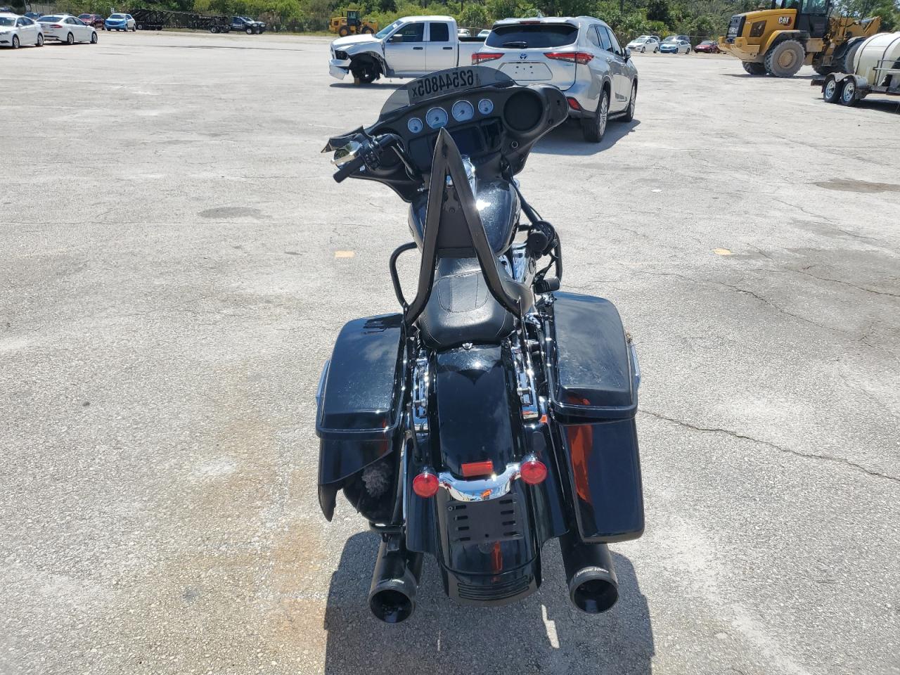 HARLEY-DAVIDSON FL 2023 VIN 1HD1KBC15PB677914 zdjęcie 4