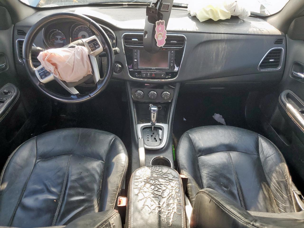 2011 Chrysler 200 Limited VIN: 1C3BC2FG1BN575668 Lot: 91280335